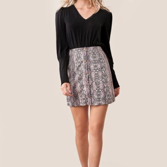 NWT Snakeskin Mini Skirt
